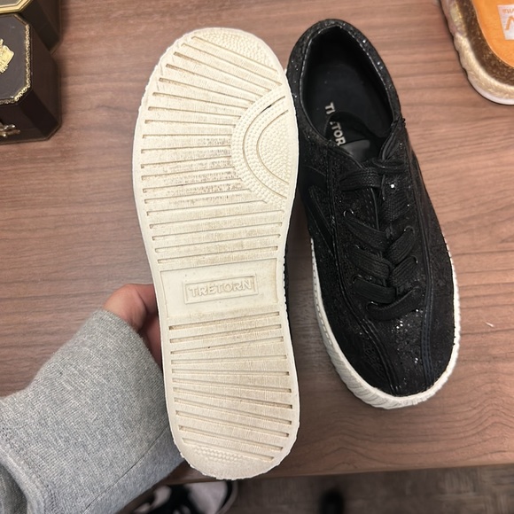 Trethorn Black glitter lace up tennis shoes - Picture 3 of 3